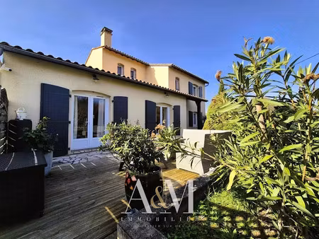 vente maison 9 pièces 201 m² à angouleme (16000)  399 000 €