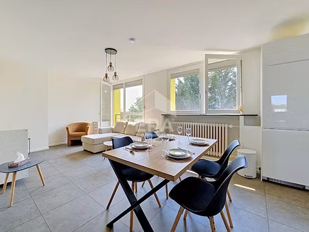 location meublée appartement 3 pièces 56 m² à longuyon (54260)  710 €