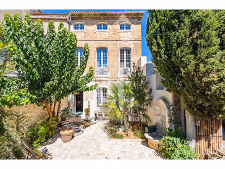 vente maison 7 pièces 248 m² à pernes-les-fontaines (84210)  957 500 €