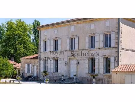 maison avec terrasse saint-hippolyte (17)