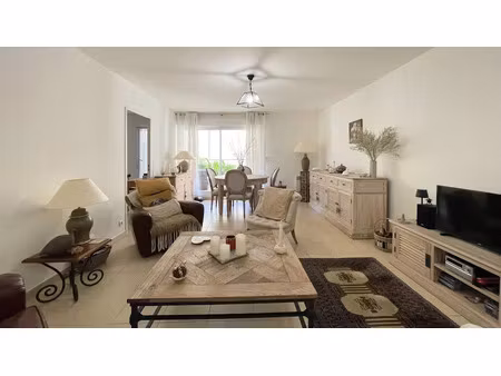vente appartement 3 pièces 67.4 m² à uzès (30700)  208 000 €