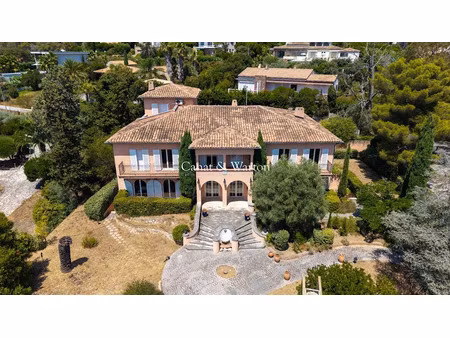 vente villa 12 pièces 660 m² à les issambres (83380)  3 565 000 €