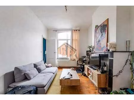 haut st gilles-bel appartement 1 chambre-excellent roi