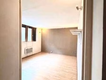 location appartement t1 à vierzon (18100) : à louer t1 / 31m² vierzon