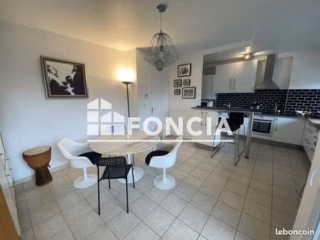 appartement 3 pièces 77 m²