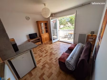 magnifique studio meublé avec balcon sud au pradet