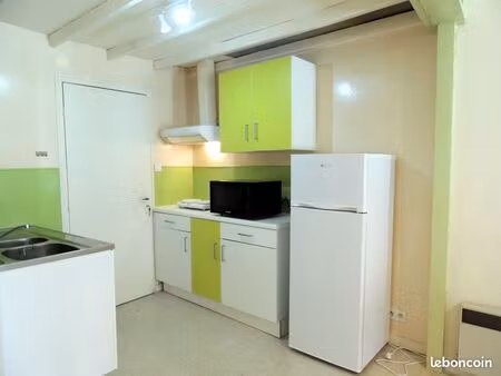 location studio meublé 45 m2
