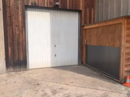 garage 80 m2