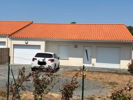 location maison 101 m2 - 3 chambres