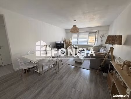 appartement 3 pièces 64 m²