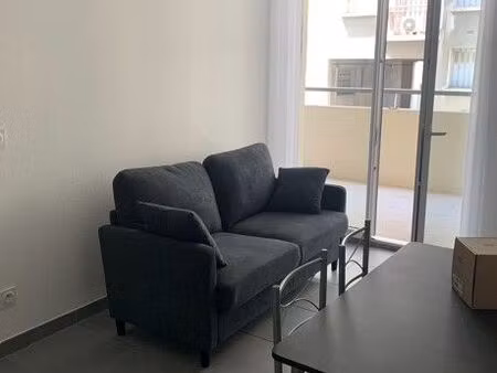 loue t2 à marseille 13005