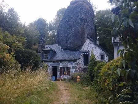 recherche maison ou appartement avec extérieur si possible