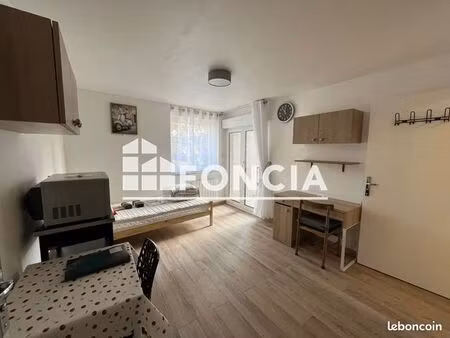 studio 1 pièce 20 m²