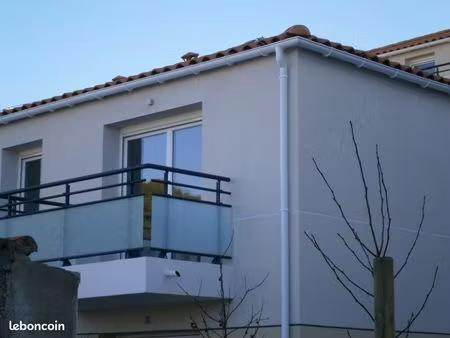appartement f2  50 m²  meublé  proche centre ville