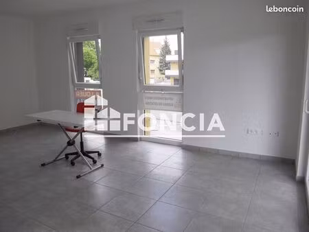 appartement 3 pièces 65 m²