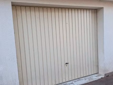 garage