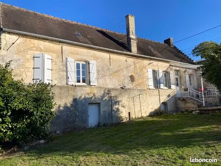 maison de campagne de 156 m²