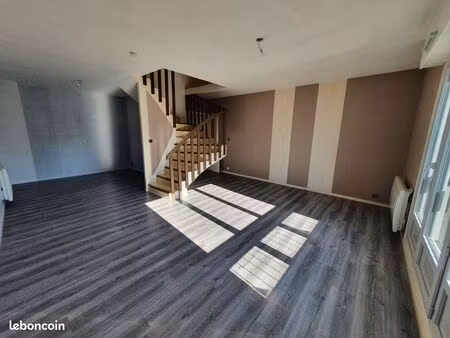 appartement 4 pièces 77 m²