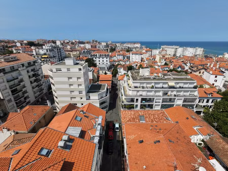 deux pièces traversant dernier étage