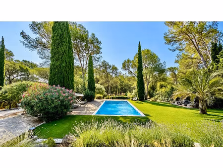 vente maison 7 pièces 200 m² puget-sur-argens (83480)