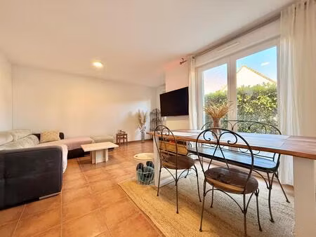 appartement t3 avec jardin privatif et place de stationnement