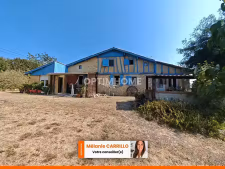 ancienne ferme landaise avec appartement indépendant  piscine  dépendances sur plus d'un..