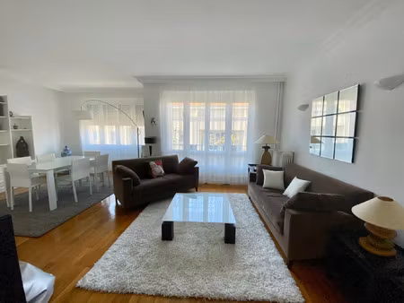location appartement 3 pièces 76 m² à lyon 6 (69006)