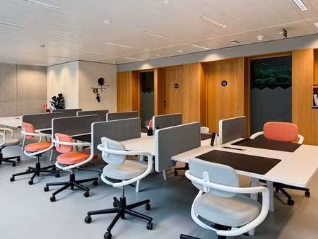 bien professionnel à louer à etterbeek € 3.259 (lqnoj) - iwg | zimmo