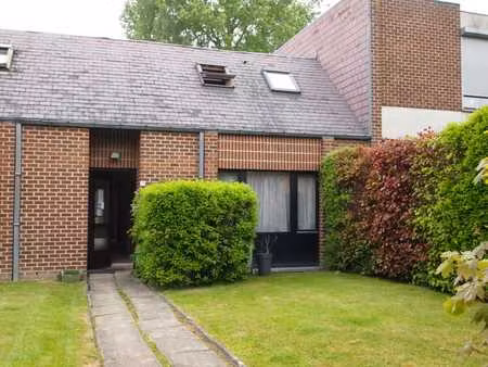 duplex + jardin + emplacemernt de parking