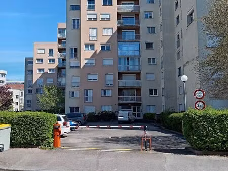 place de parking sécurisée - dijon clémenceau - 5mn de la place de la république