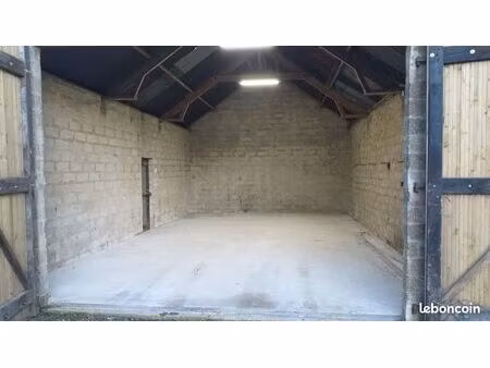 garage box stockage 55m² en campagne