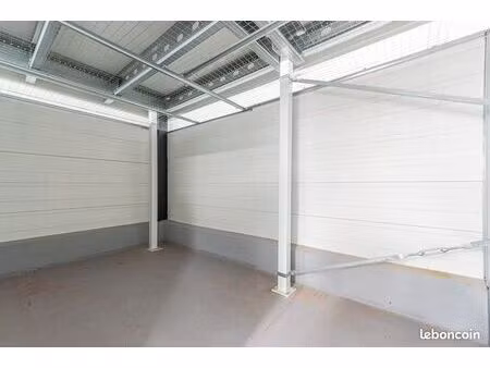 garage/box 9 m² roubaix