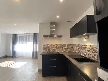 maison plein pied cuisine équipée