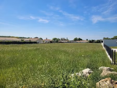 vente terrain 686 m² à semussac (17120)  74 900 €