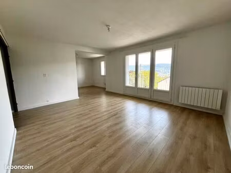 appartement 4 pièces 103 m²