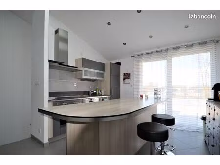 maison à louer 117m2