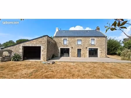 a louer maison de caractère rénovée – 140 m² – 4 chambres – locoal-mendon