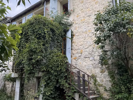 jolie maison avec jardin attenant et terrain non attenant vi