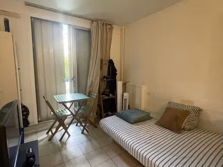 location appartement 1 pièce 17 m² à puteaux (92800)