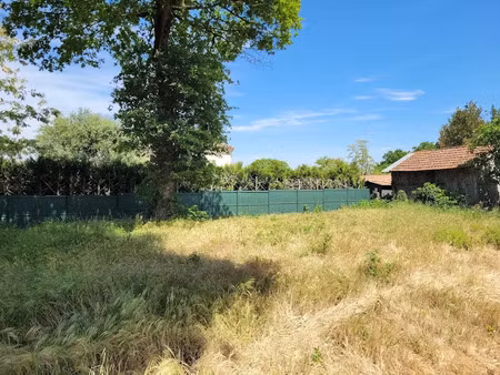 vente terrain 400 m² à les mathes (17570)  115 000 €