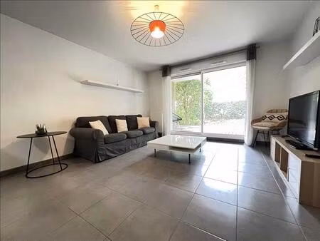 appartement - rdc - 64 m2 - 3 pièces - meublé