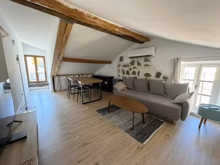 location meublée appartement 2 pièces 57 m² à bastia (20200)  720 €