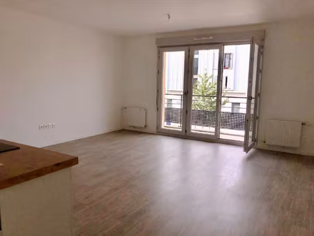 location appartement 3 pièces 63 m² à égly (91520)