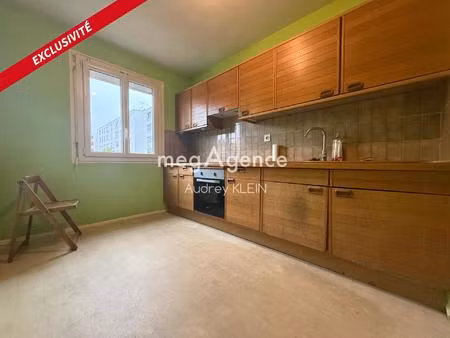appartement en rez-de-chaussée  résidence sécurisé- plain pied