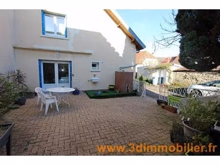 pannessieresr  à vendre maison de 4 chambres située au calme avec terrain