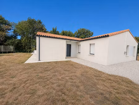 maison saint georges de pointindoux 8 pièce(s) 165 m2