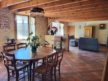 maison à vendre 6 pièces airvault (79) terrain 2538 m²