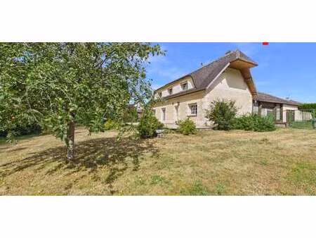 maison avec terrasse menneval (27)