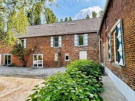 charmante maison dans ancienne ferme en carré