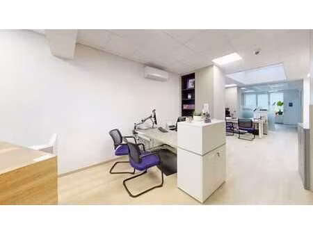 commerce rénové de 85 m² au cœur d’enghien